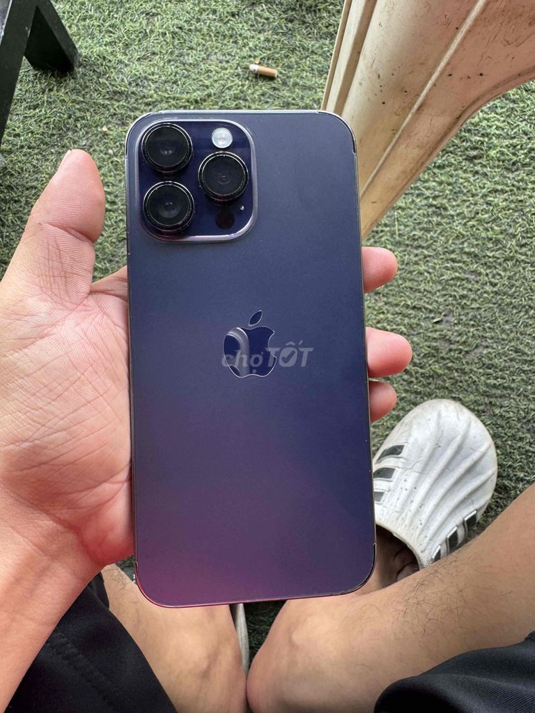 Apple iPhone 14 Pro Max 128GB Tím 99% có fix. Mua bán Điện thoại tại Quận Bình Thuỷ Cần Thơ được đăng bởi Trương Quốc Huy hình 1