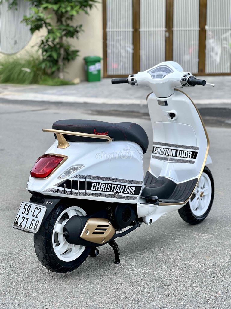 VESPA PRIMAVERA 2014 TRẮNG DIOR BSTP CHÍNH CHỦ. Mua bán Xe máy tại Thành phố Thủ Đức Tp Hồ Chí Minh được đăng bởi Hiếu  hình 5