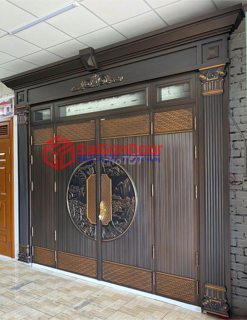 Cửa thép SAIGONDOOR Classic 5D. Mua bán Nội thất, đồ gia dụng khác tại Quận Bình Thuỷ Cần Thơ được đăng bởi Saigondoor hình 1