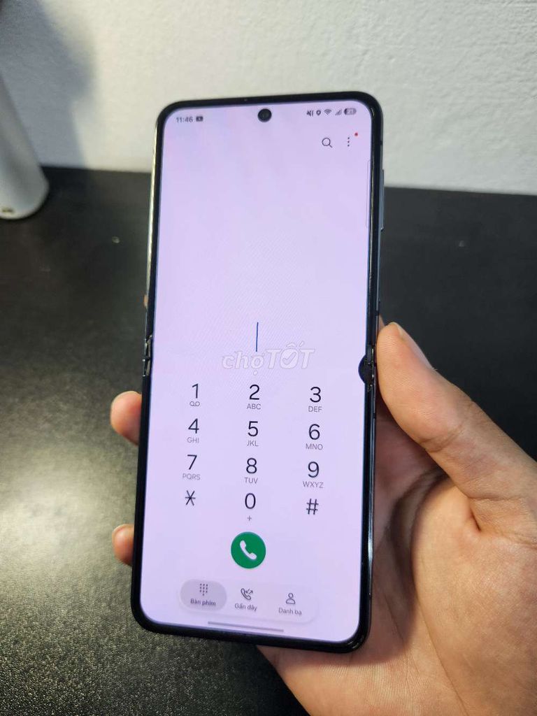 Samsung z flip 5 (8/256G) đốm. Mua bán Điện thoại tại Quận Hà Đông Hà Nội được đăng bởi hoàng nam hình 1