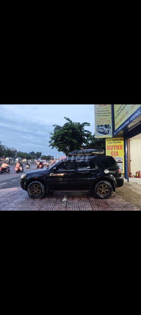 Ford Escape 2013 2.3 XLS Đen. Mua bán Ô tô tại Quận Bình Tân Tp Hồ Chí Minh được đăng bởi Mừng  hình 4