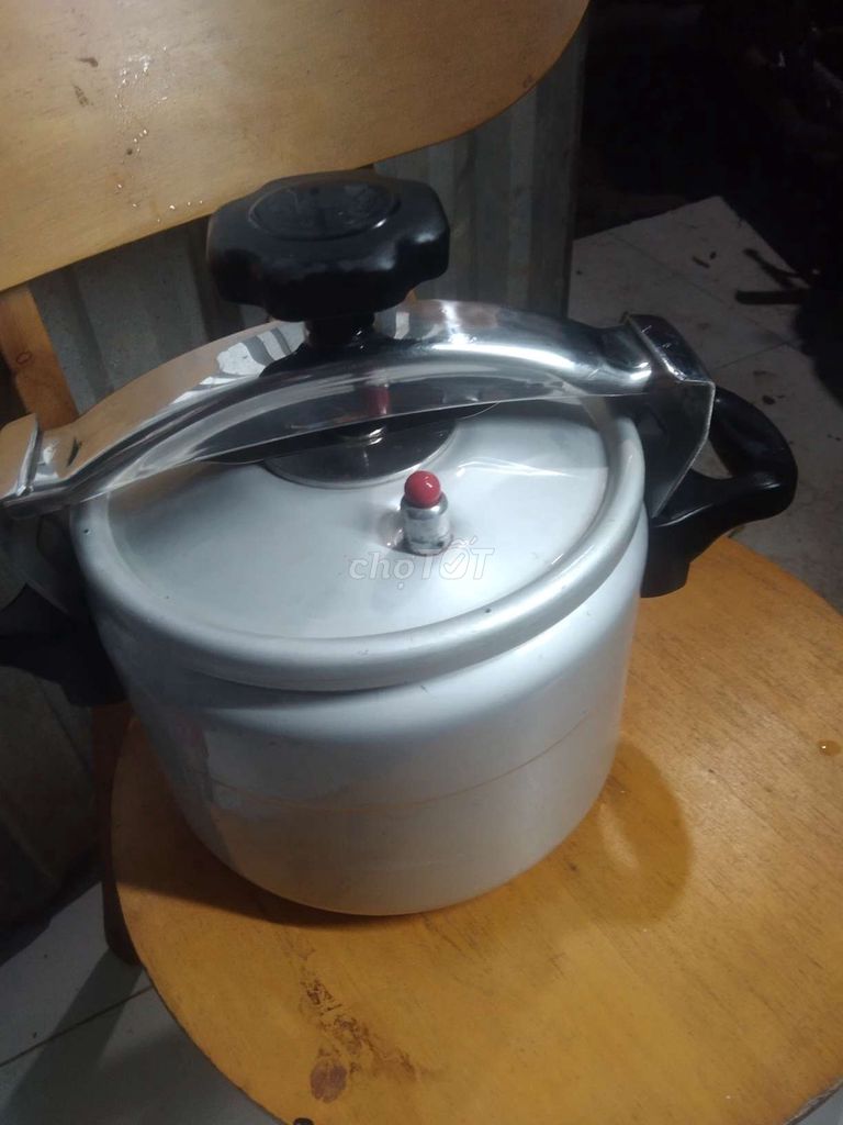 Nồi áp suất Supor Nhôm Bạc. Mua bán Bếp, lò, đồ điện nhà bếp tại Huyện Châu Thành Bến Tre được đăng bởi Nguyễn Hoàng Thái Tâm  hình 1