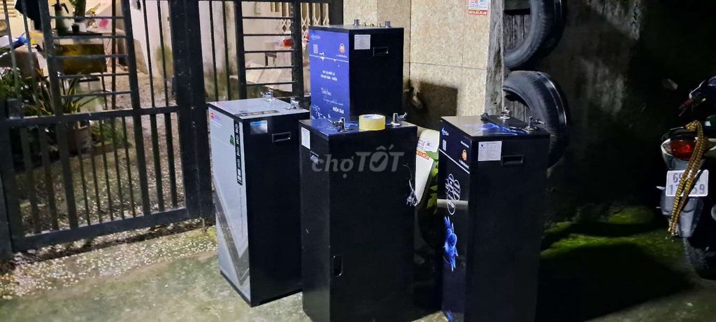 Cây lọc nước Aqua,hàng trưng bày , chưa sử dụng