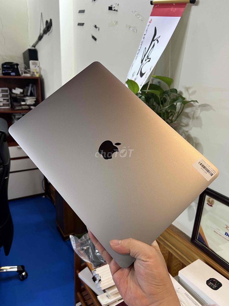 MacBook Pro M1 13” 16GB 512GB SSD hàng us đẹp