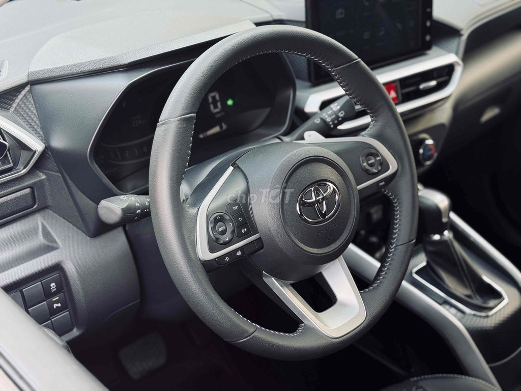 TOYOTA RAIZE CHẠY 1.700 KM. Mua bán Ô tô tại Quận Bình Tân Tp Hồ Chí Minh được đăng bởi Huỳnh Thiên Bảo hình 10