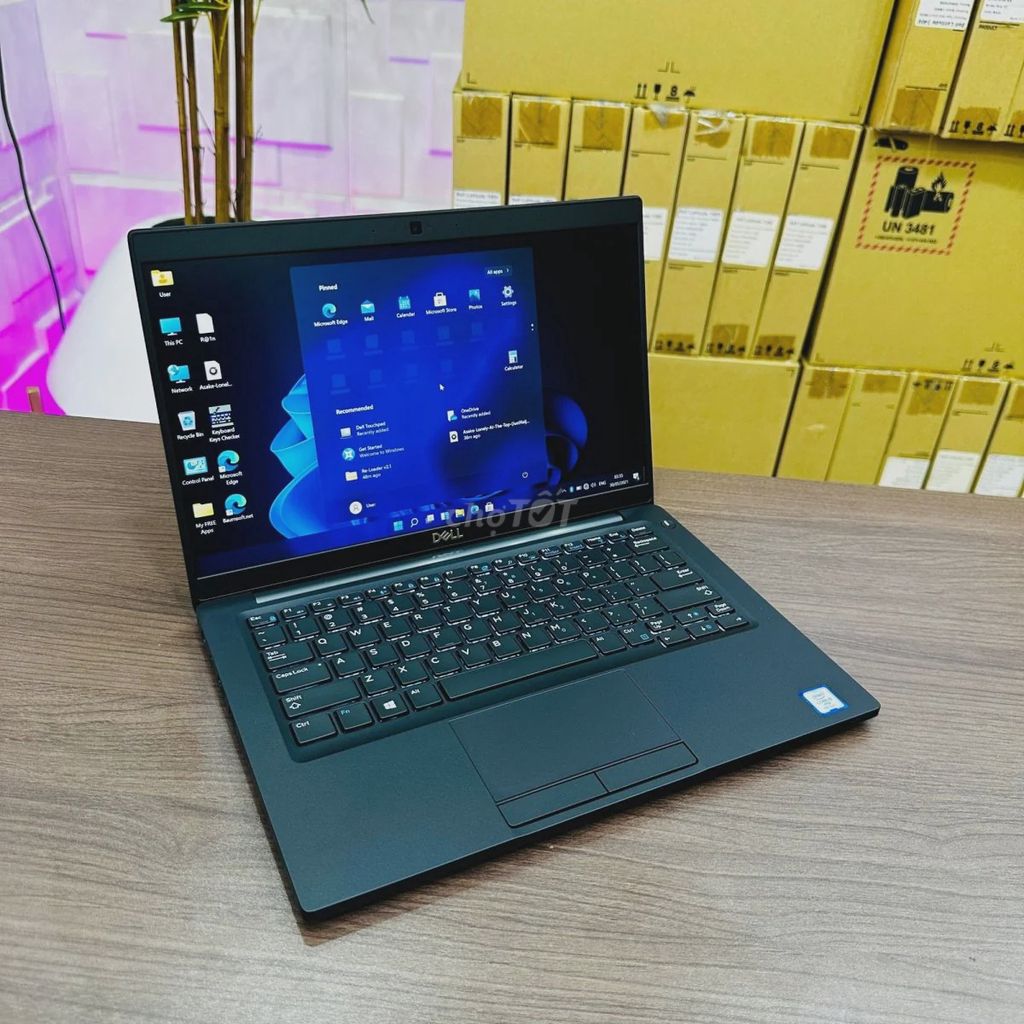 Dell Core i5 thế hệ 8 ram 8GB/SS256G/có ship/có BH. Mua bán Laptop tại Quận Tân Phú Tp Hồ Chí Minh được đăng bởi Thảo Anh Apple Giá sỉ hình 1