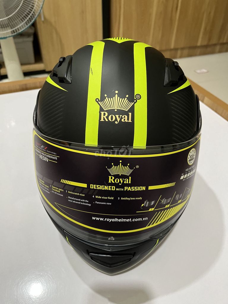 Mũ bảo hiểm Royal M179 Đen vàng. Mua bán Phụ kiện thời trang khác tại Quận Gò Vấp Tp Hồ Chí Minh được đăng bởi Nguyễn Đình Khánh hình 1