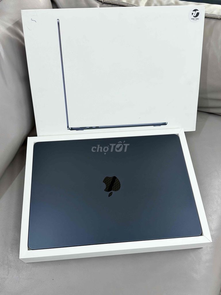 Apple Macbook Air M4 15 inch 16GB/256GB Đen. Mua bán Laptop tại Quận 10 Tp Hồ Chí Minh được đăng bởi Táo Tốt Apple  hình 1