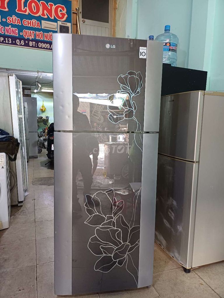 Tủ lạnh LG 407 lít Xám. Mua bán Tủ lạnh tại Quận 6 Tp Hồ Chí Minh được đăng bởi Anh Quý hình 1
