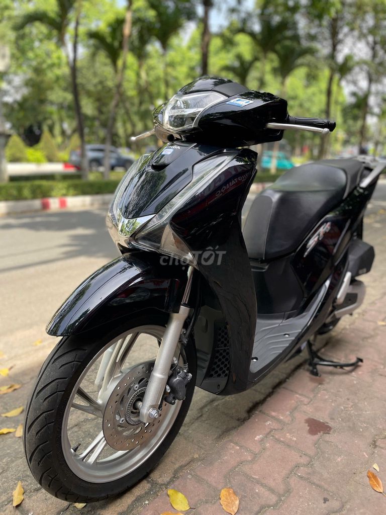 Honda SH 125 ABS 2017 Đen. Mua bán Xe máy tại Thành phố Biên Hòa Đồng Nai được đăng bởi Phương nguyễn  hình 3