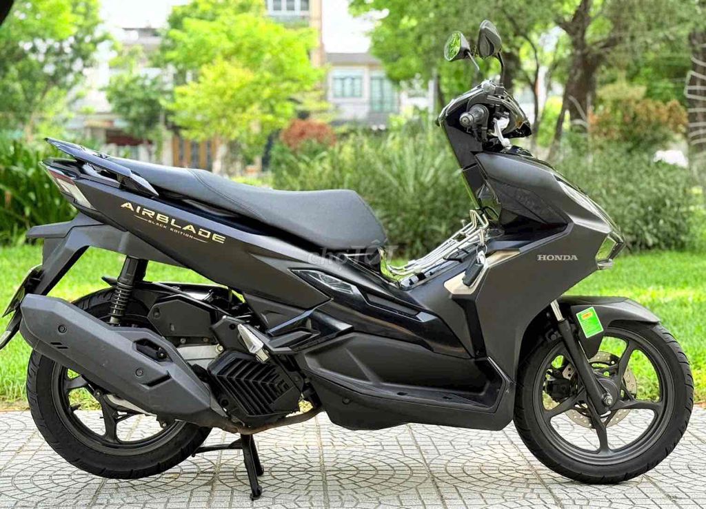 Honda Air Blade 2024 Черный Вьетнам