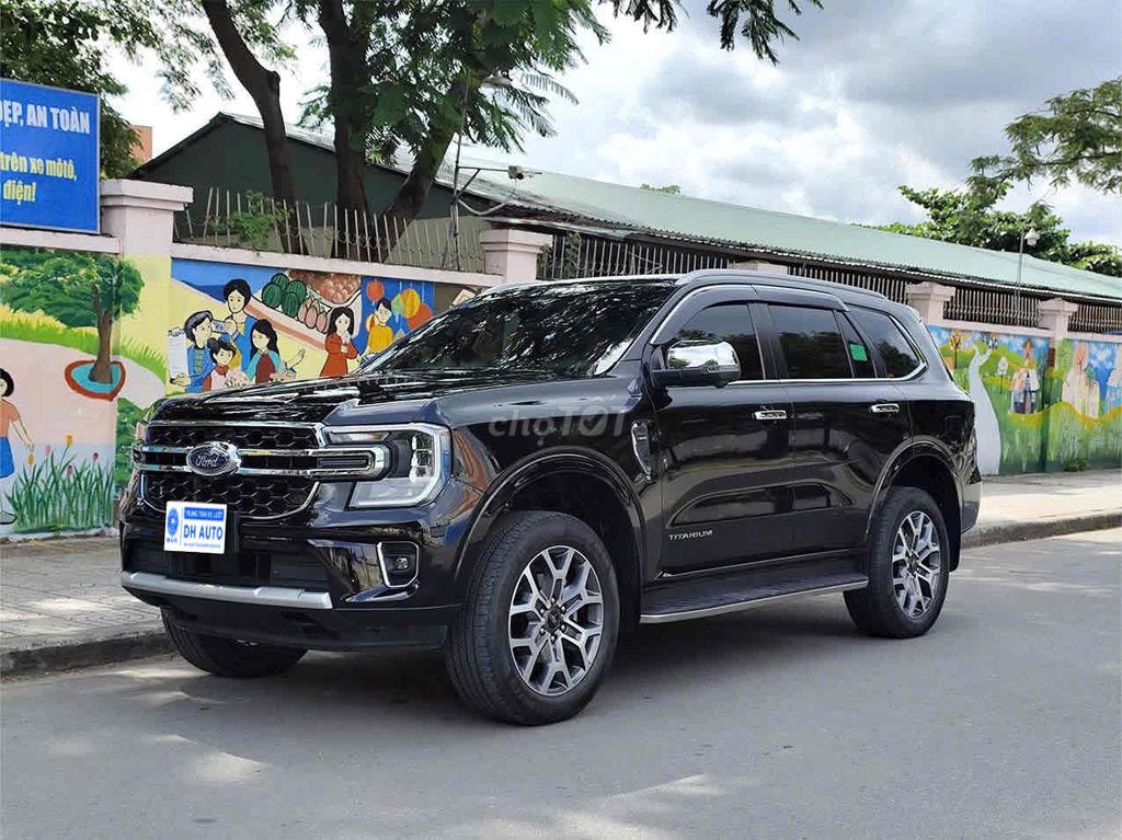 SIÊU LƯỚT 28.000 KM - CHẤT XE ĐẸP 1 CHỦ KHÔNG LỖI💯. Mua bán Ô tô tại Quận Gò Vấp Tp Hồ Chí Minh được đăng bởi DH AUTO FORD CHUYÊN XE FORD LƯỚT CHẤT LƯỢNG CAO hình 3