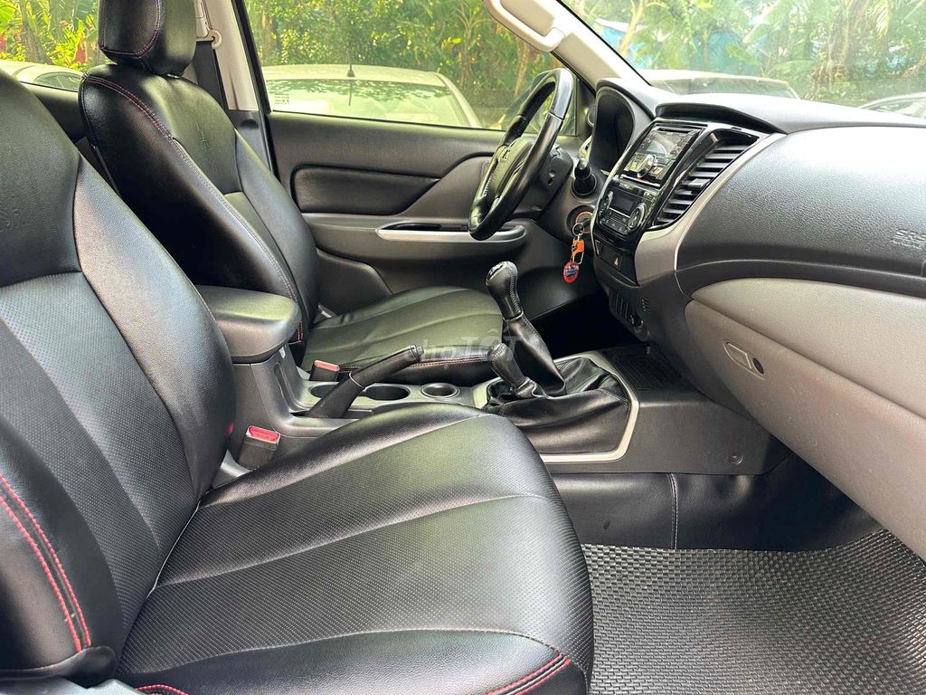 Mitsubishi Triton 2017 2 cầu. Mua bán Ô tô tại Quận Hà Đông Hà Nội được đăng bởi Hiệp Xoăn Hà Đông hình 4