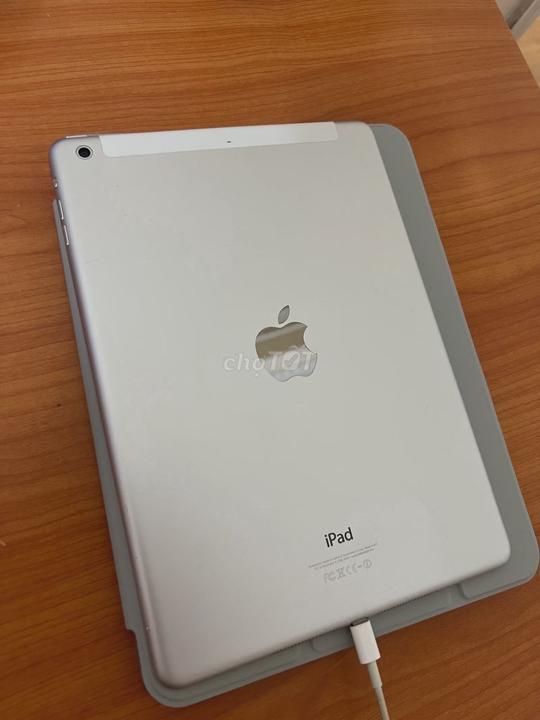 Apple iPad Air 1 16GB Bạc. Mua bán Máy tính bảng tại Quận Hoàng Mai Hà Nội được đăng bởi Phát hình 1