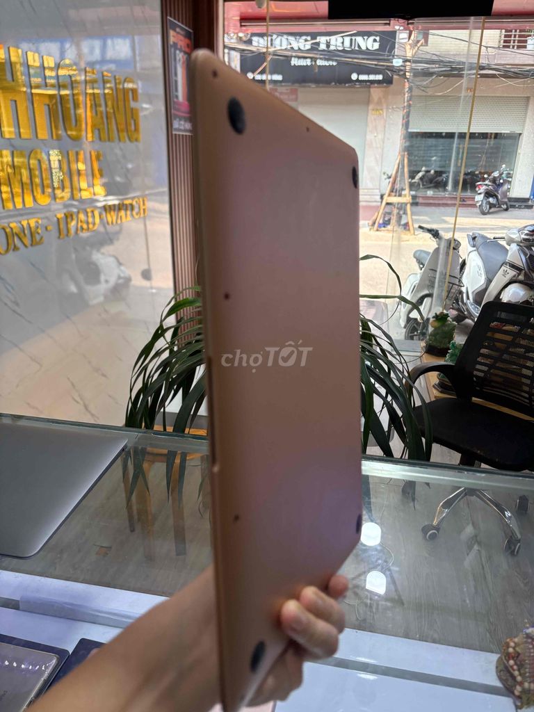 macbook air 2020 i3 ram 8/256g 98% gold. Mua bán Laptop tại Quận Lê Chân Hải Phòng được đăng bởi hoang anh hình 1