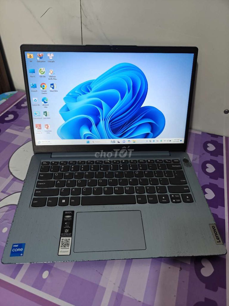 Lenovo i5-1235U/8G/512G/14" FHD zin đẹp. PIN tốt. Mua bán Laptop tại Quận 12 Tp Hồ Chí Minh được đăng bởi Cầm Đồ Thanh Lý hình 1