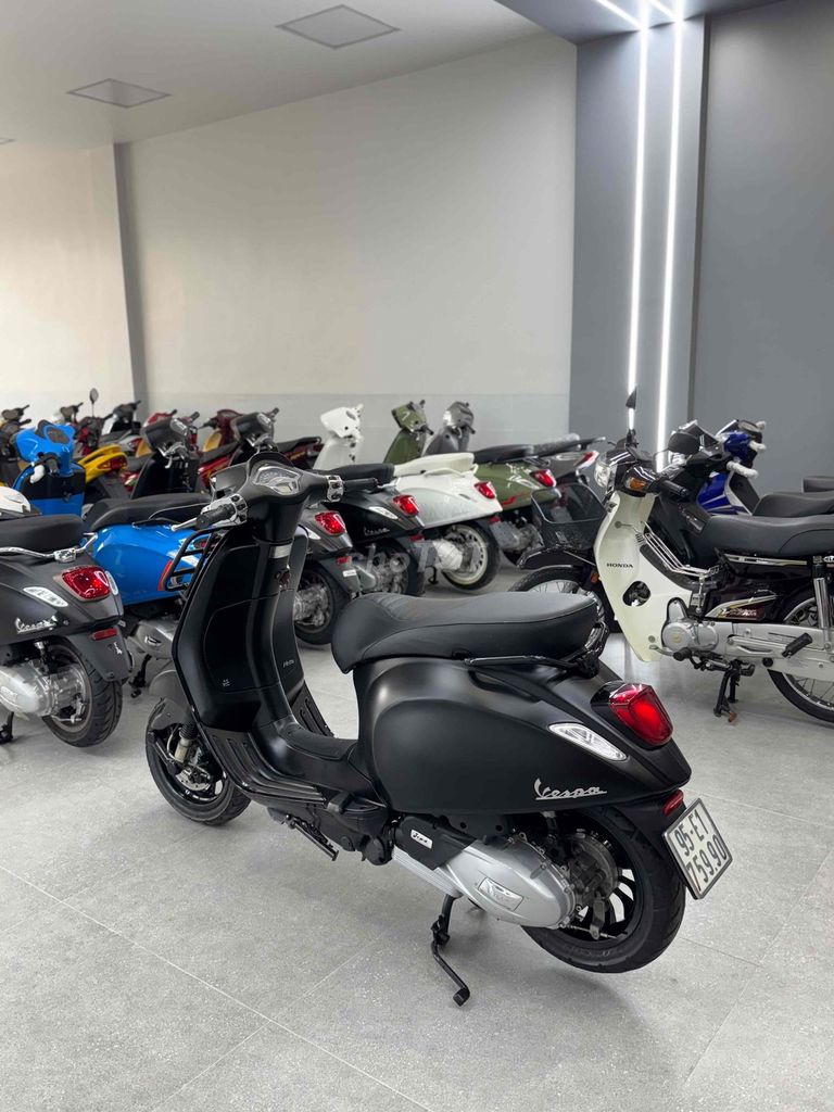 VespaSprint 125 Abs bản Notte bỏ mẫu siêu lướt. Mua bán Xe máy tại Quận Cái Răng Cần Thơ được đăng bởi Cửa Hàng Xe Máy Quang Sang hình 2