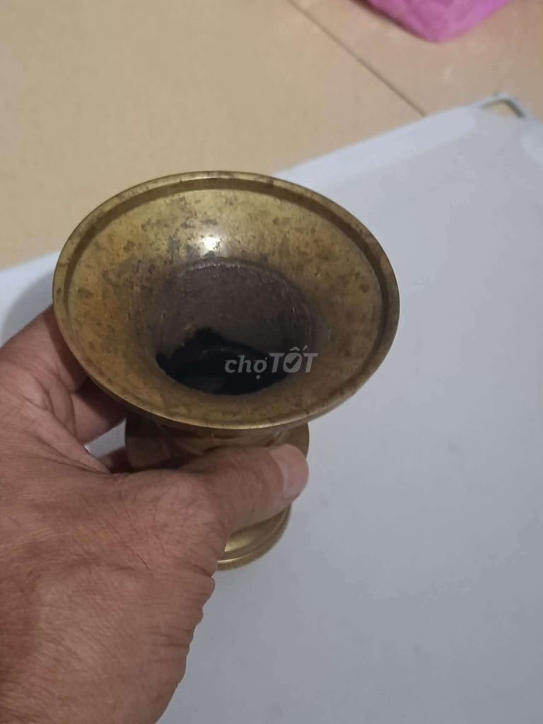 Đồ thờ cúng Đồng Vàng đồng Cổ kính. Mua bán Đồ sưu tầm, đồ cổ tại Huyện Nhà Bè Tp Hồ Chí Minh được đăng bởi Ck bao ship no cod hình 1