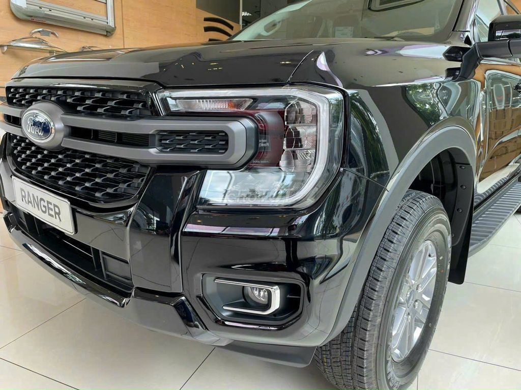 Ford Ranger XLS trả trước chỉ từ 197tr nhận xe.. Mua bán Ô tô tại Thành phố Thủ Đức Tp Hồ Chí Minh được đăng bởi Tiến Ford Thủ Đức hình 5