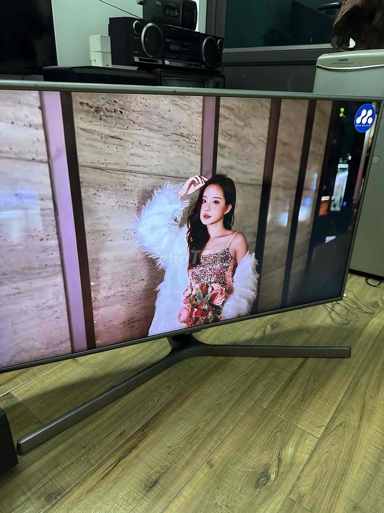 tivi 43in sam sung 4k zin xem tết