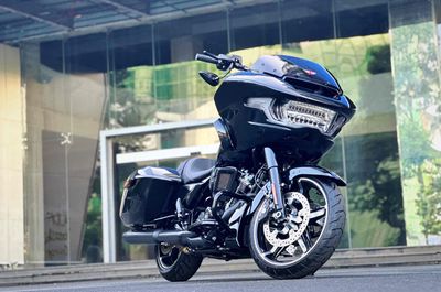 HARLEY Road Glide 117Ci - Thế Hệ Mới - Siêu Lướt. Mua bán Xe máy tại Quận Tân Bình Tp Hồ Chí Minh được đăng bởi Nguyễn Đình Quang Duy 