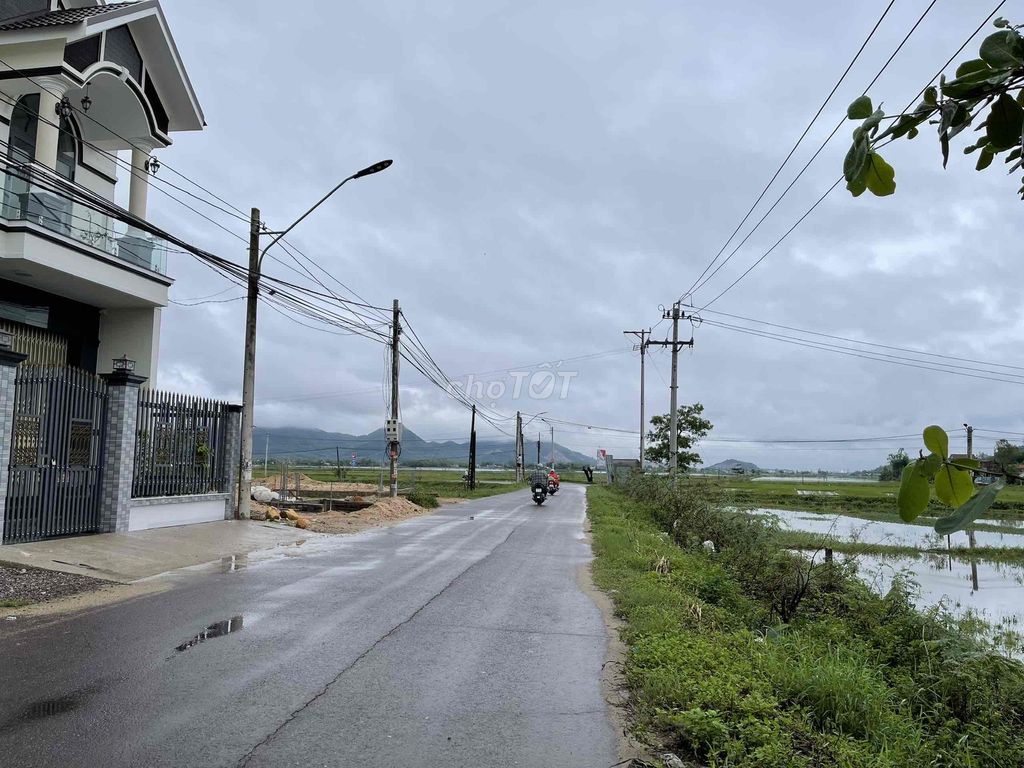 Bán lô đất full thổ cư 160m2 ngọc thạnh 1 phước an tuy phước Bán lô đất full thổ cư 160m2 ngọc thạnh 1 phước an tuy phước