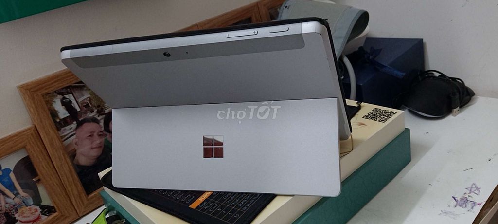 Microsoft Surface 10 inch 4GB/64GB. Mua bán Máy tính bảng tại Huyện Thủ Thừa Long An được đăng bởi Hoàng Nguyen MTV hình 1