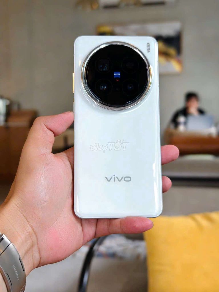 Vivo X200 Pro 256GB Trắng OriginOS 5.0 keng. Mua bán Điện thoại tại Quận 6 Tp Hồ Chí Minh được đăng bởi Điện thoại chất mỗi ngày hình 1