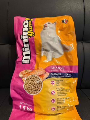 Minino yum thức ăn mèo vị cá hồi 1kg5