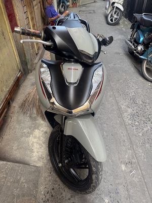 Sh125 cbs 2022 phiên bản thể thao(siêu lướt). Mua bán Xe máy tại Quận Tân Bình Tp Hồ Chí Minh được đăng bởi Chian Tran