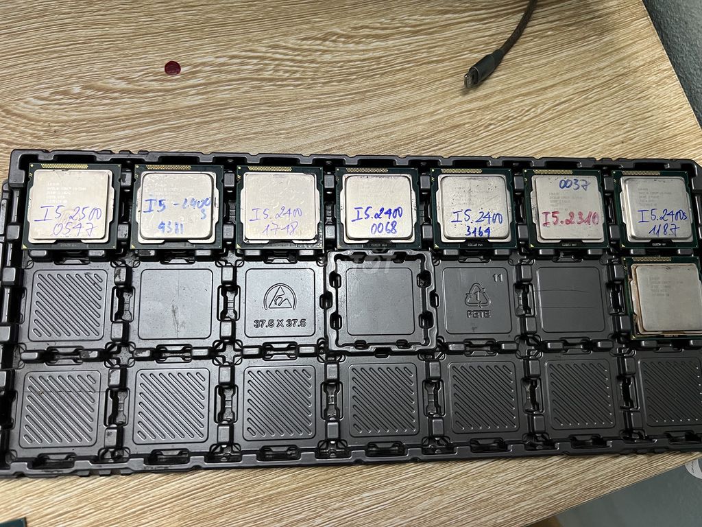 CPU Intel Core i5-2400 cho anh em. Mua bán Linh kiện (RAM, Card...) tại Quận Tây Hồ Hà Nội được đăng bởi MayTinhGiaReHaNoi hình 1