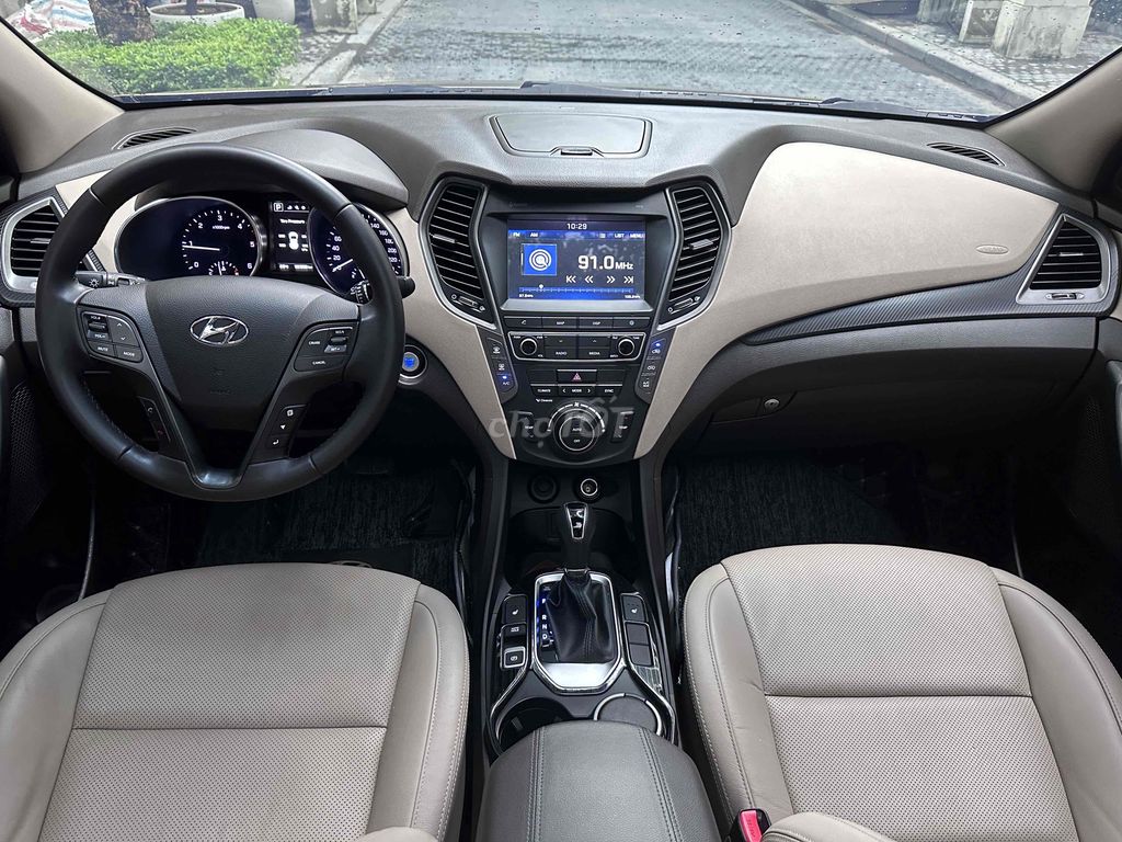 Hyundai Santa Fe 2018 2.4 AT 2WD - 92000 km. Mua bán Ô tô tại Quận Thanh Xuân Hà Nội được đăng bởi VIỆT NGUYÊN AUTO hình 7