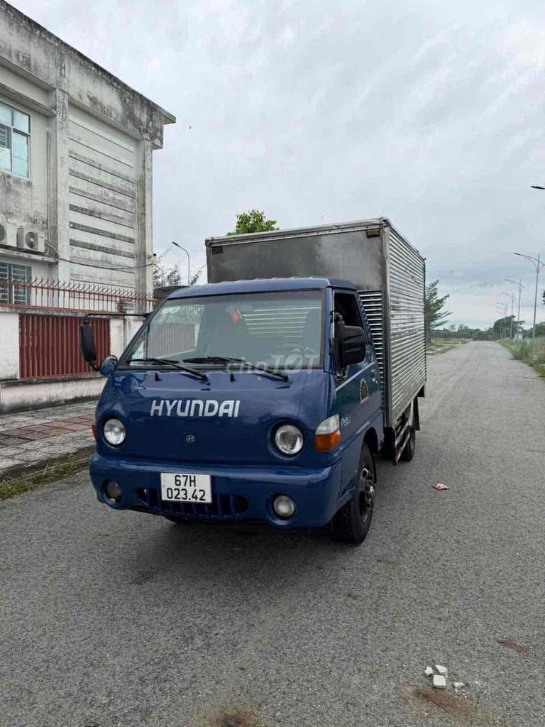 cần bán huyndai h100 xe đẹp zin hơn 90%. Mua bán Xe tải, xe ben tại Quận Thốt Nốt Cần Thơ được đăng bởi Nguyen Hoang hình 1
