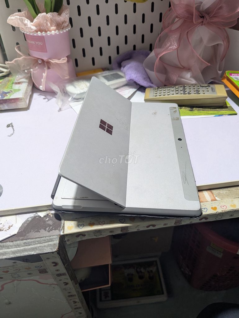 Máy tính bảng Microsoft Surface Go Bạc. Mua bán Máy tính bảng tại Thành phố Thủ Đức Tp Hồ Chí Minh được đăng bởi A tú hình 1