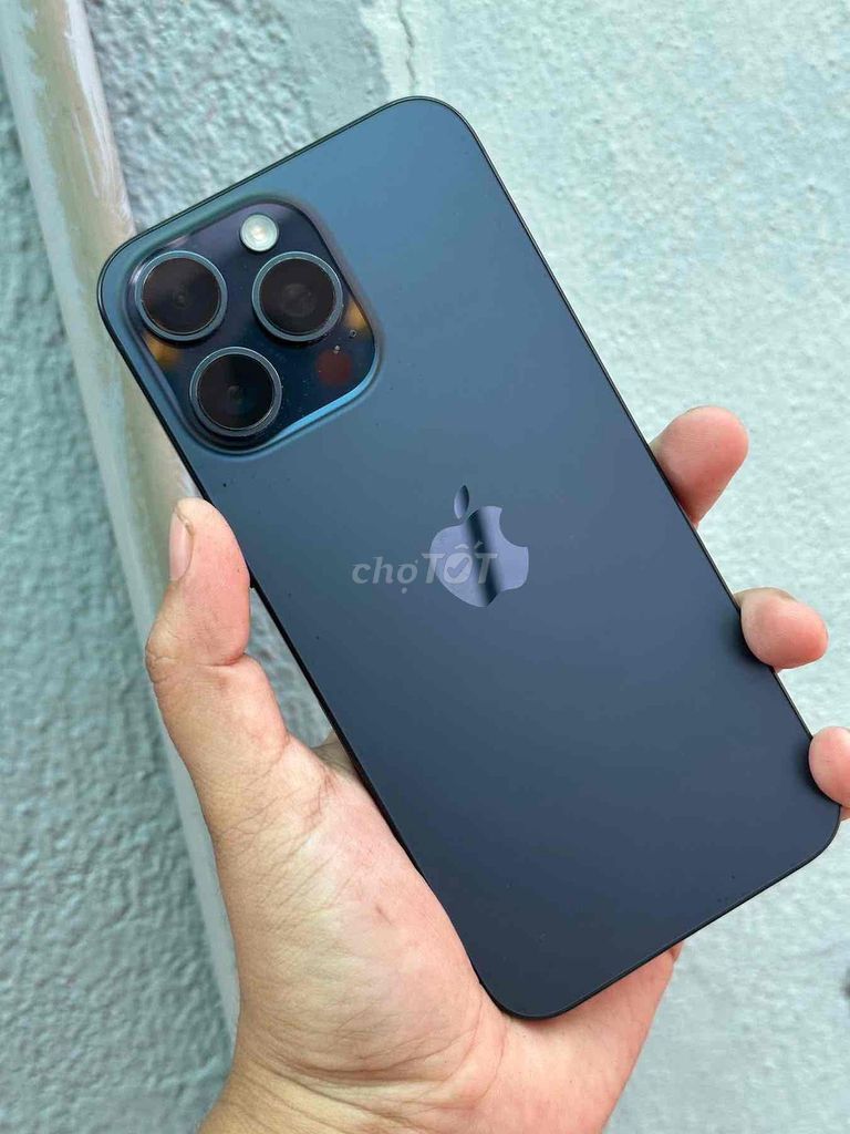 Apple iPhone 15 Pro Max 256GB Xám 83%. Mua bán Điện thoại tại Thành phố Biên Hòa Đồng Nai được đăng bởi nguyễn lê store hình 1