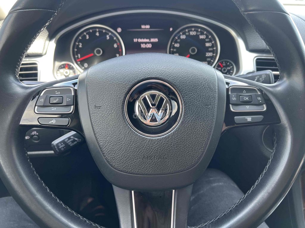 Volkswagen Touareg 2016 GP 3.6 AT -85000 km 1 Chủ. Mua bán Ô tô tại Thành phố Thủ Đức Tp Hồ Chí Minh được đăng bởi Tân hình 13