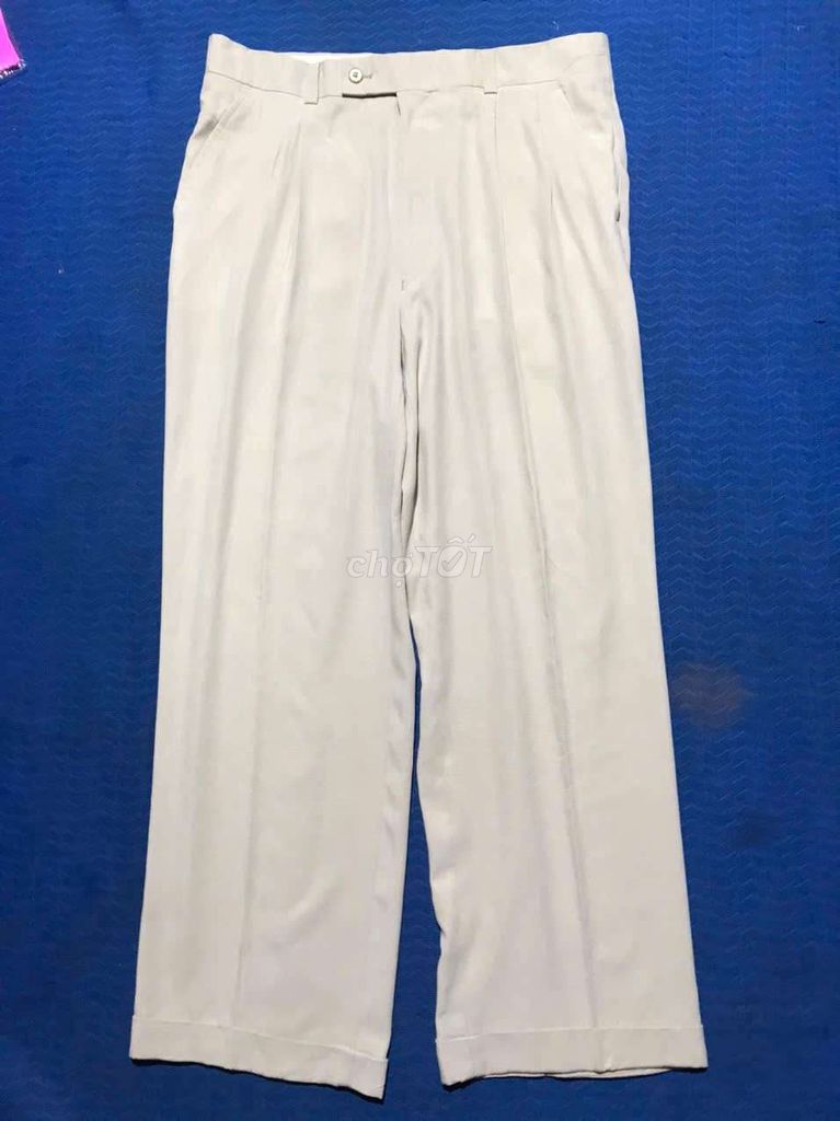 Quần tây Kenzo Golf Nam màu be. Mua bán Quần áo tại Thành phố Thủ Đức Tp Hồ Chí Minh được đăng bởi Lý Nguyễn hình 1