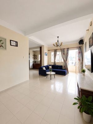 BÁN CHUNG CƯ Kim Sơn, lô góc, DT: 80m2. 2PN, 2WC. Sổ riêng, thang máy.