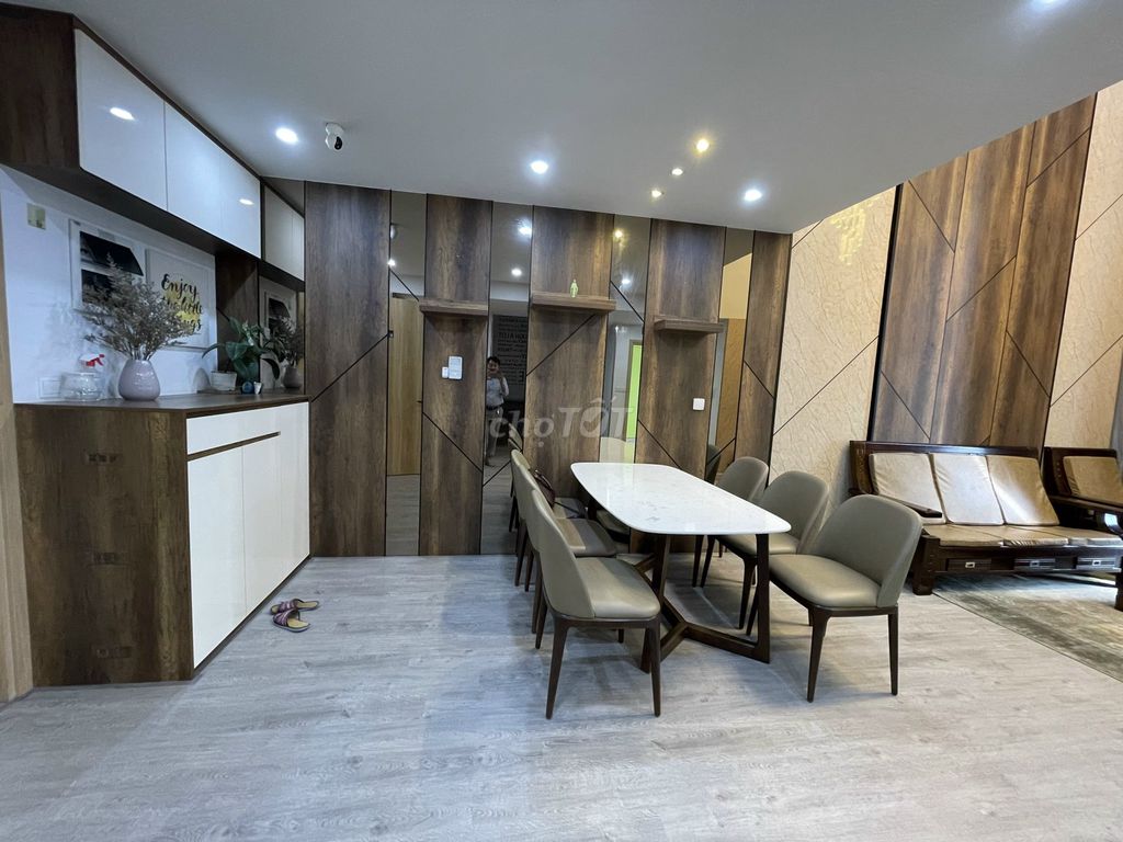 Rent · 3 bd · 127 м² · Quận Tân Phú