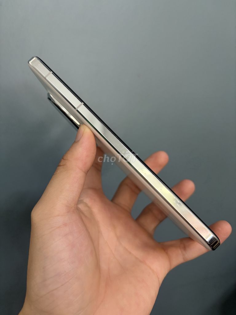 Honor Magic 7 Pro 12GB/256GB Trắng 99%. Mua bán Điện thoại tại Quận Đống Đa Hà Nội được đăng bởi Nguyễn Đình Nam hình 1