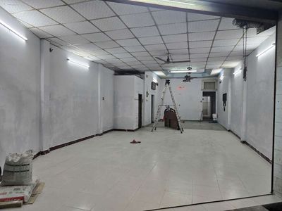 Аренда · 2 комн. · 160 м² · Quận 12, ул. Đường Quốc lộ 1