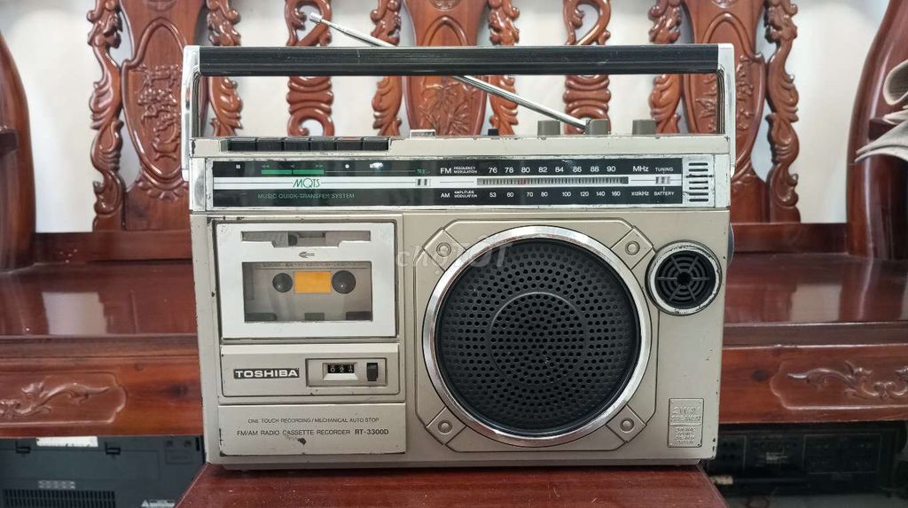 Radio cassette Toshiba model RT - 3300D