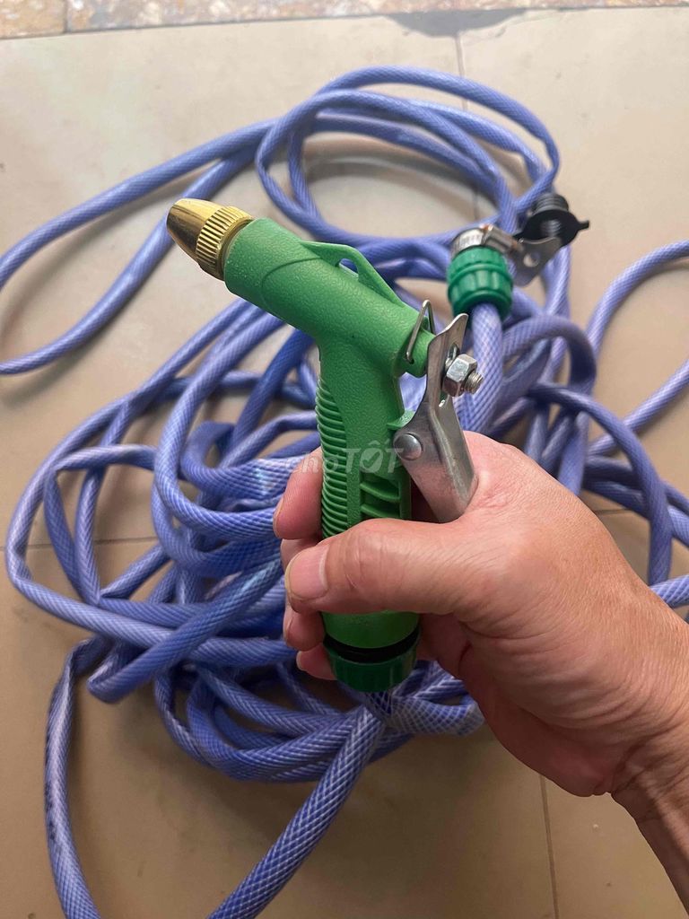 Vòi xịt rửa xe 20m. Mua bán Đồ chuyên dụng, Giống nuôi trồng tại Quận Đống Đa Hà Nội được đăng bởi Nguyễn Thắng hình 1