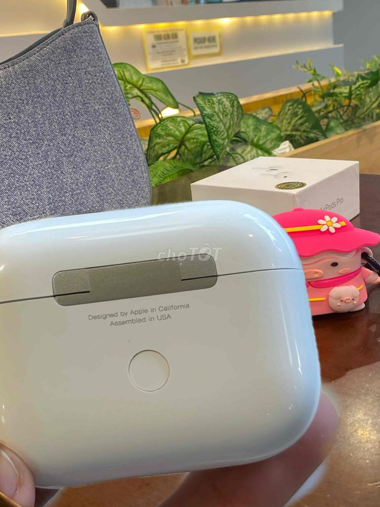 Tai nghe Apple AirPods Pro Gen 2 Bản ANC USA Trắng. Mua bán Tivi, Âm thanh tại Quận Hoàng Mai Hà Nội được đăng bởi Huyền Nguyễn hình 1