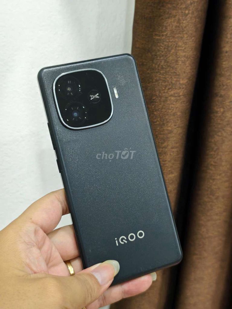 IQOO Z9 Turbo 12GB/256GB Đen. Mua bán Điện thoại tại Quận Hoàng Mai Hà Nội được đăng bởi Thuan hình 1