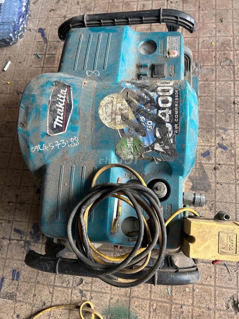Máy nén khí Makita AC4000. Mua bán Đồ chuyên dụng, Giống nuôi trồng tại Quận Sơn Trà Đà Nẵng được đăng bởi Thương đế hình 1