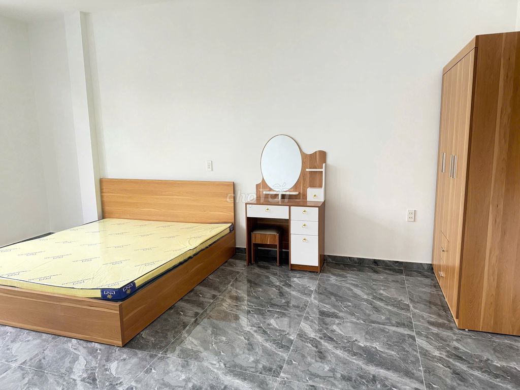 Furnished three-storey house near Lê Văn Hưu — photo 6