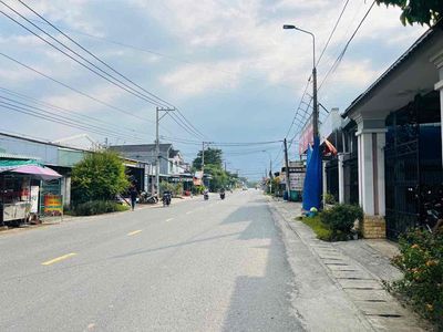 Nhà 900m2 mặt tiền 768 kinh doanh mọi nghề giá siêu rẻ 10tr/th có nhà. Cho thuê nhà ở tại Huyện Vĩnh Cửu Đồng Nai được đăng bởi Ngô Ngọc Thiên