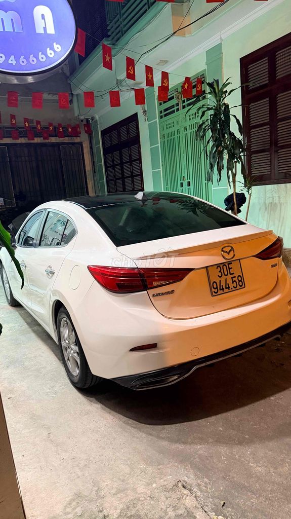 Mazda 3 2017 Phanh điện tử Trắng. Mua bán Ô tô tại Quận Đống Đa Hà Nội được đăng bởi Trịnh Khắc Hiếu hình 6