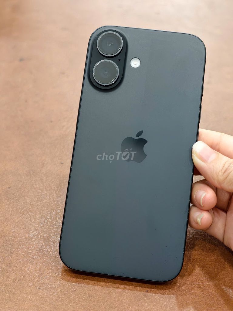 Iphone 16 Lock 128gb màu Đen đẹp 98%. Mua bán Điện thoại tại Quận Đống Đa Hà Nội được đăng bởi Hn Store hình 1
